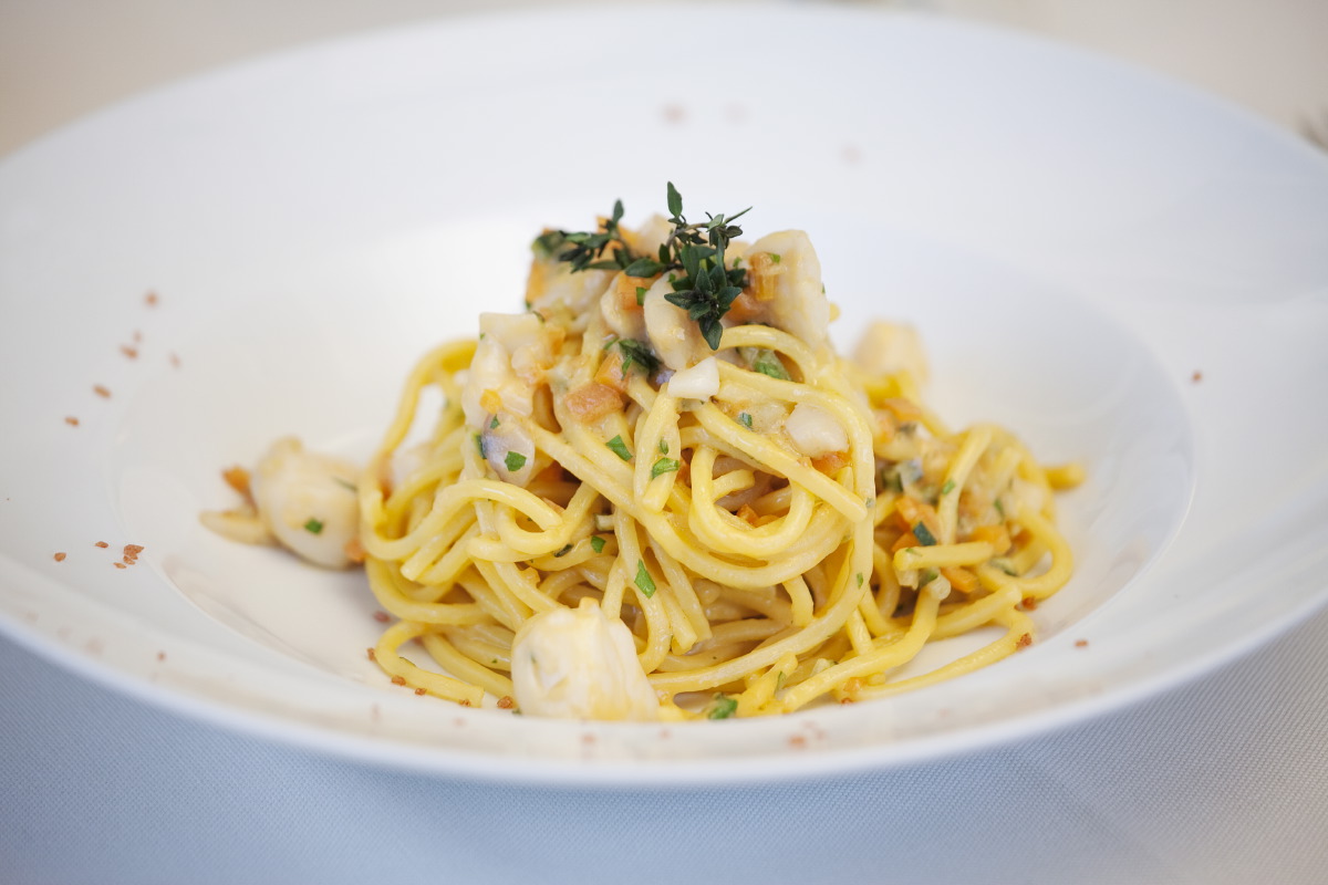 Spaghetti alla carbonara di cappesante